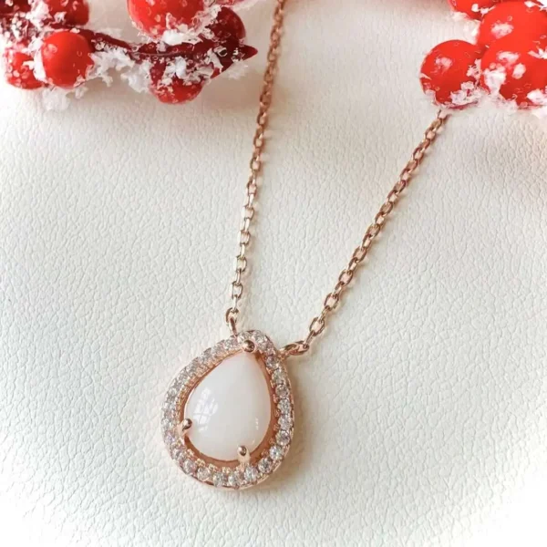 Druppelketting en druppeloorbellen