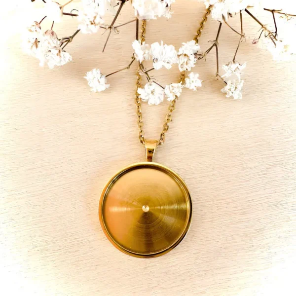 Ceres Gold hanger