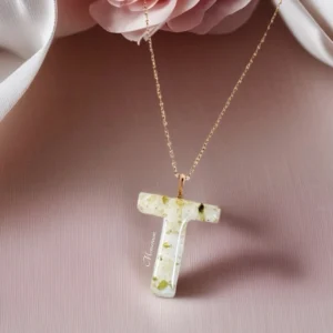 Letterhanger