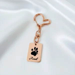 Rosé sleutelhanger met pootafdrukgravure