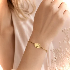 Goudkleurige ovale gravure armband